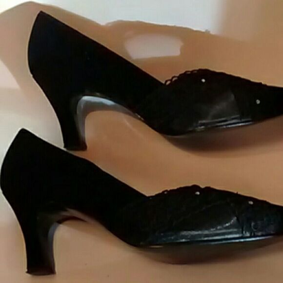 Heels by Steppin' Out - Picture 8 of 8